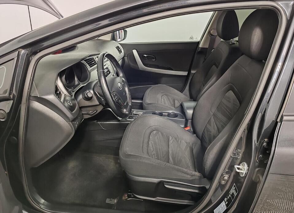 Kia Ceed 1.6 AT (130 л.с.)