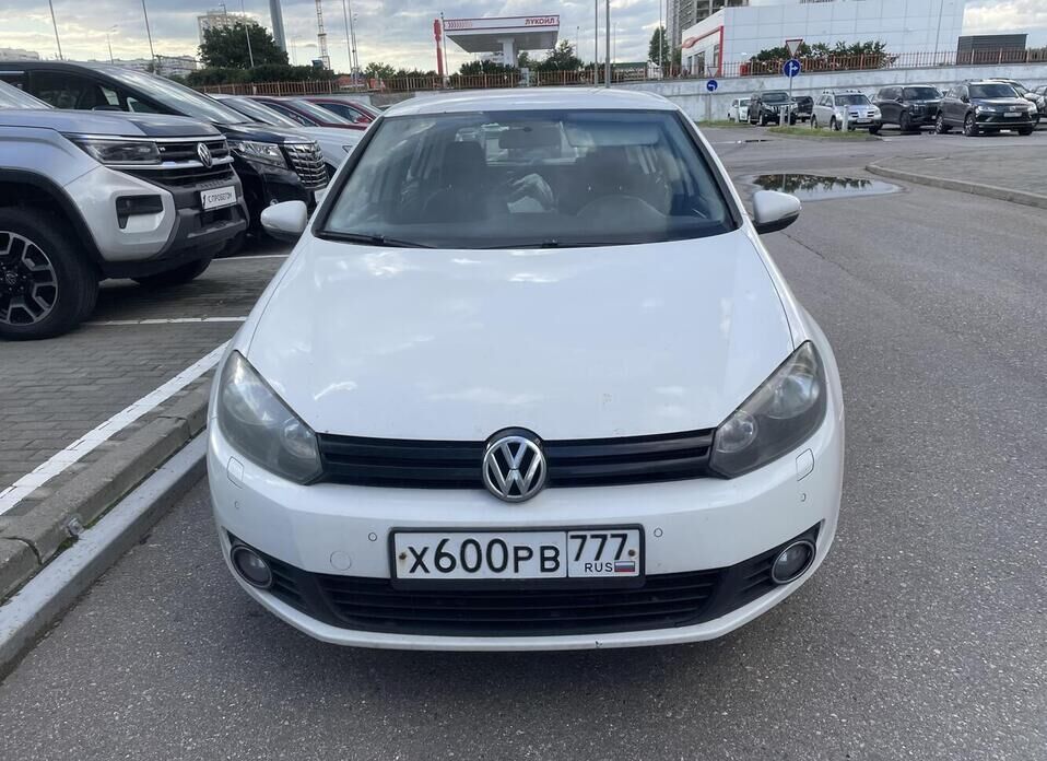 Volkswagen Golf 1.6 AMT (102 л.с.)