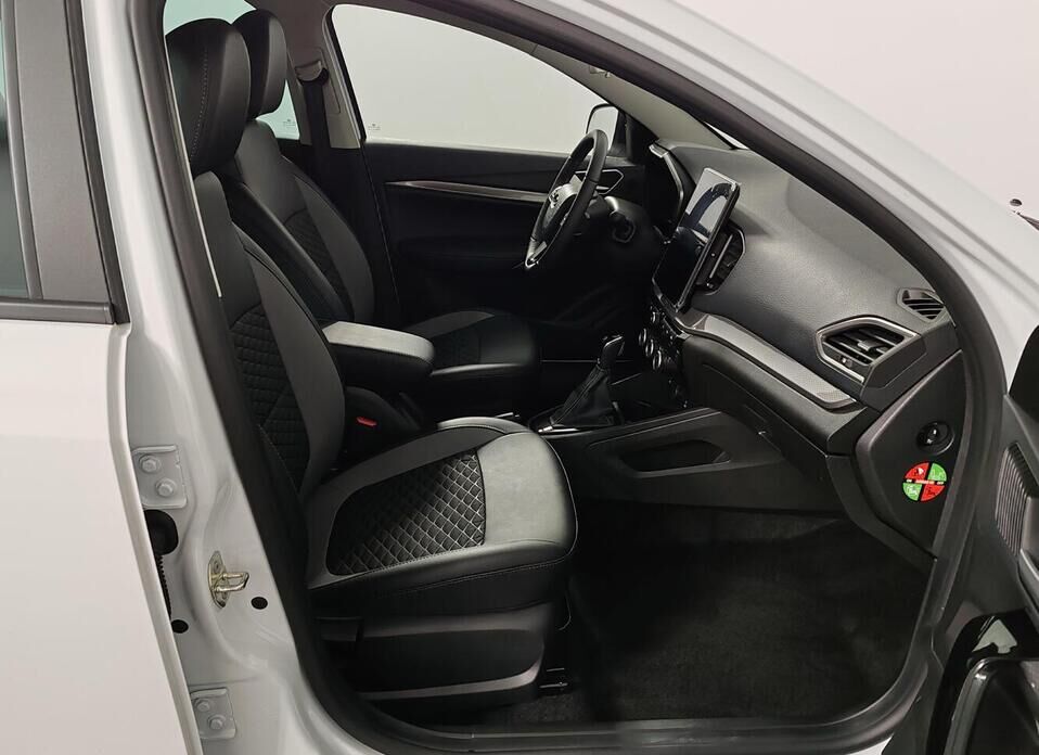 LADA (ВАЗ) Vesta 1.8 CVT (122 л.с.)