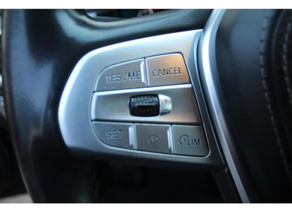 BMW 7 серии 730Ld xDrive 3.0d AT (249 л.с.) 4WD