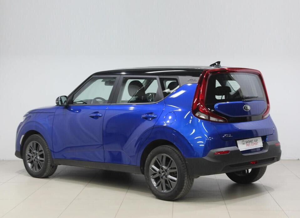 Kia Soul 2.0 AT (150 л.с.)
