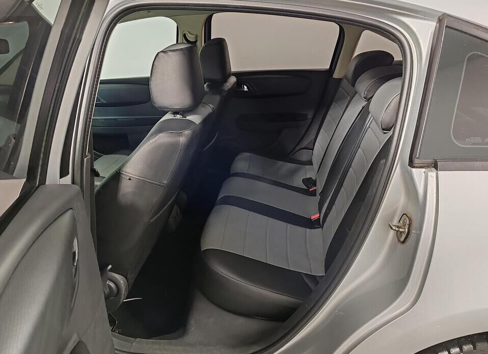 Citroen C4 1.6 AT (120 л.с.)