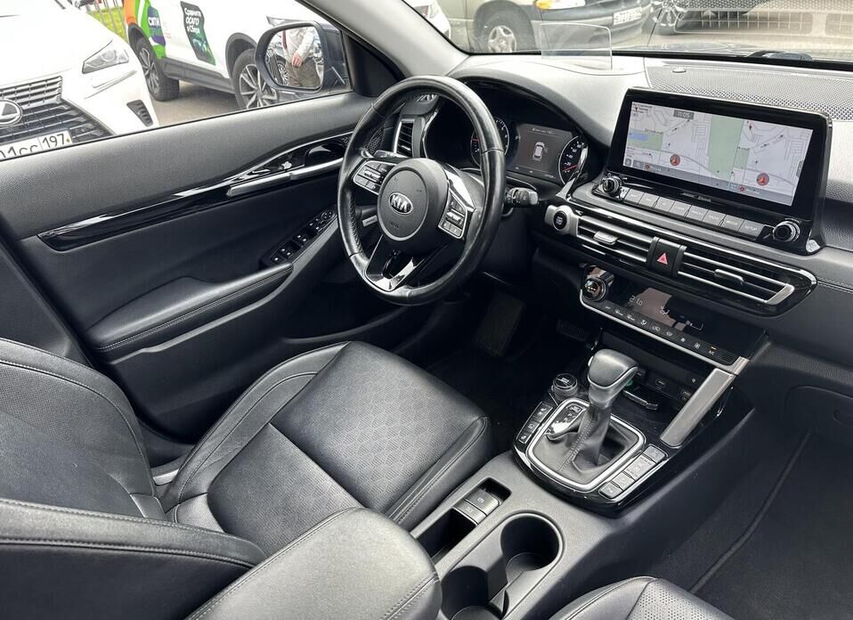 Kia Seltos 2.0 CVT (149 л.с.) 4WD