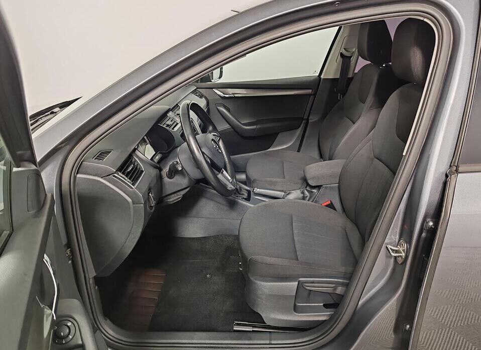 Skoda Octavia 1.4 AMT (150 л.с.)