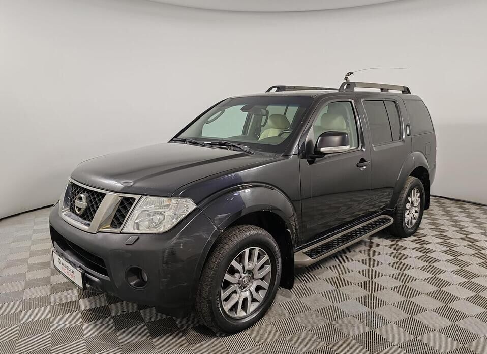 Nissan Pathfinder 2.5d AT (190 л.с.) 4WD