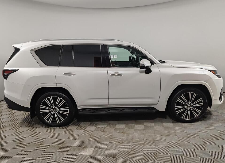 Lexus LX 600 3.5 AT (415 л.с.) 4WD