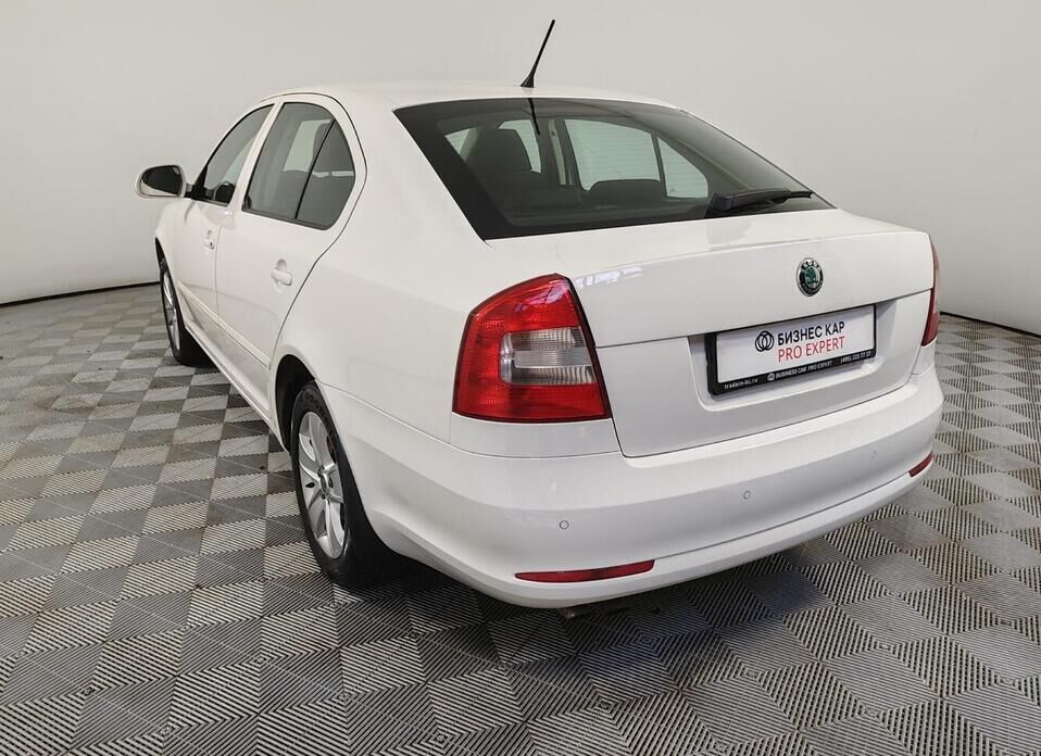 Skoda Octavia 1.8 MT (152 л.с.)