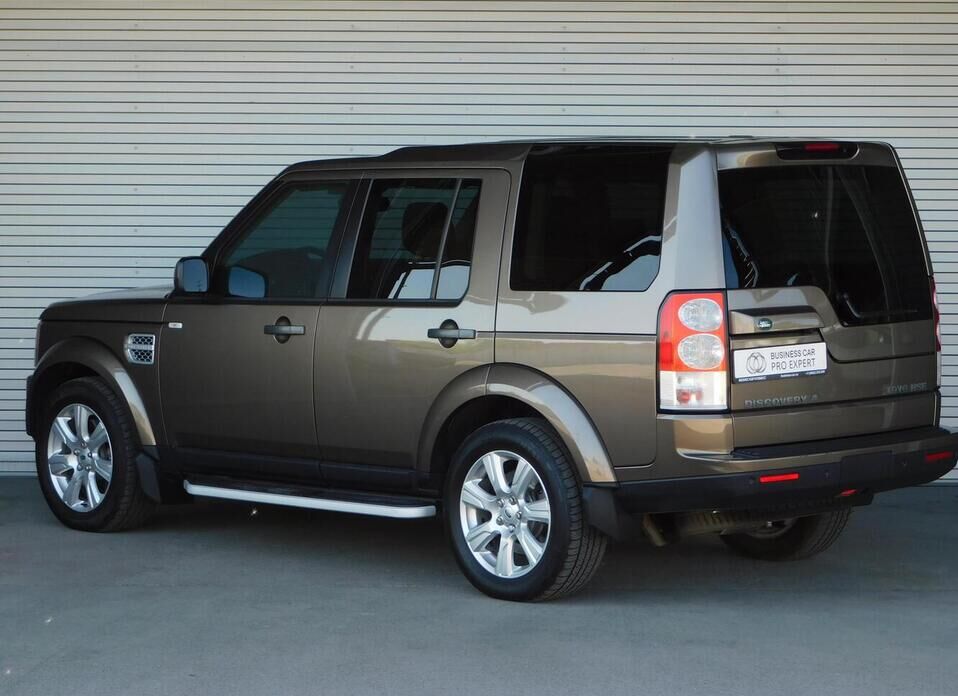 Land Rover Discovery 3.0d AT (211 л.с.) 4WD