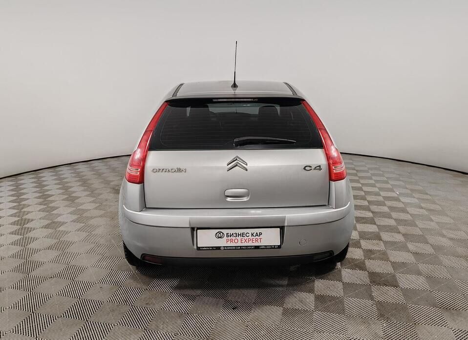 Citroen C4 1.6 AT (120 л.с.)