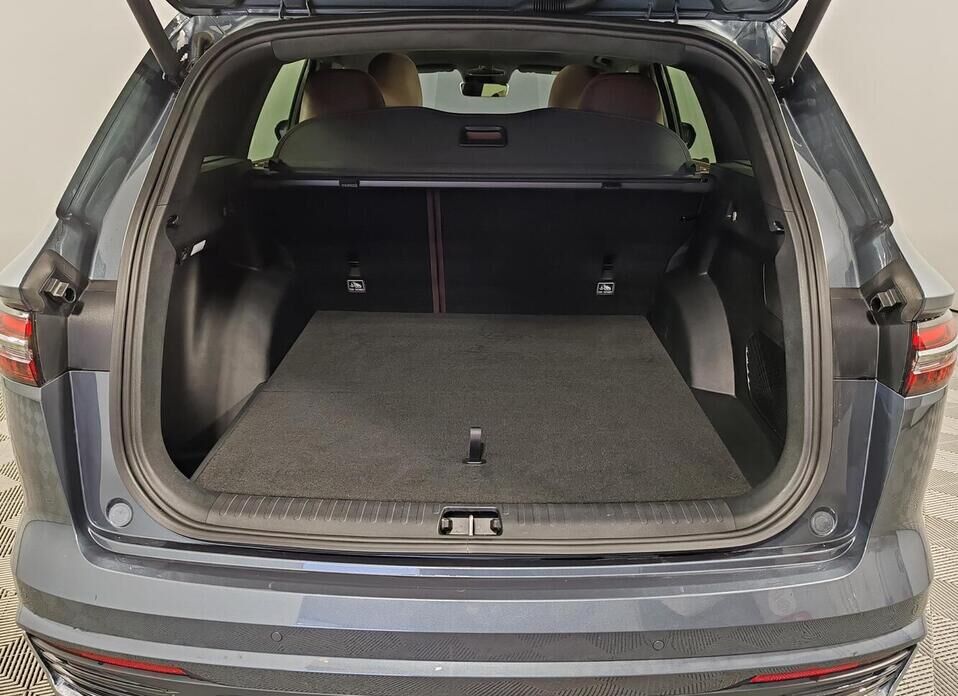 Geely Monjaro 2.0 AT (238 л.с.) 4WD