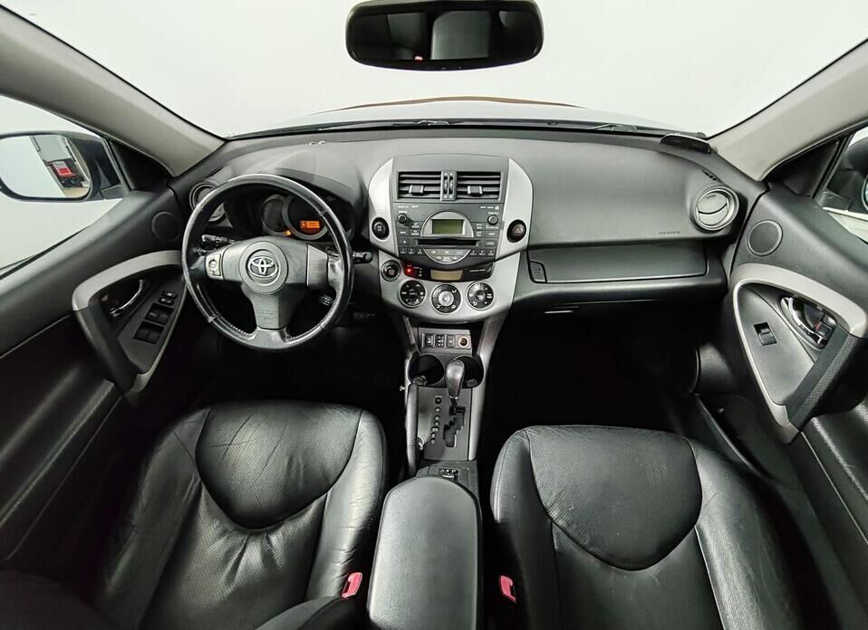 Toyota RAV4 2.4 AT (170 л.с.) 4WD