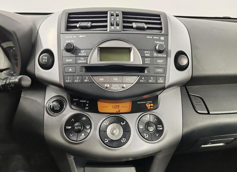 Toyota RAV4 2.4 AT (170 л.с.) 4WD