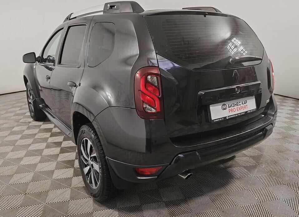 Renault Duster 1.6 MT (114 л.с.) 4WD