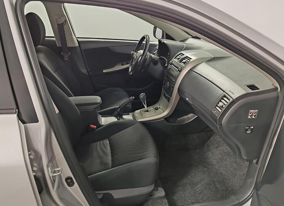 Toyota Corolla AMT 1.6 AMT (124 л.с.)