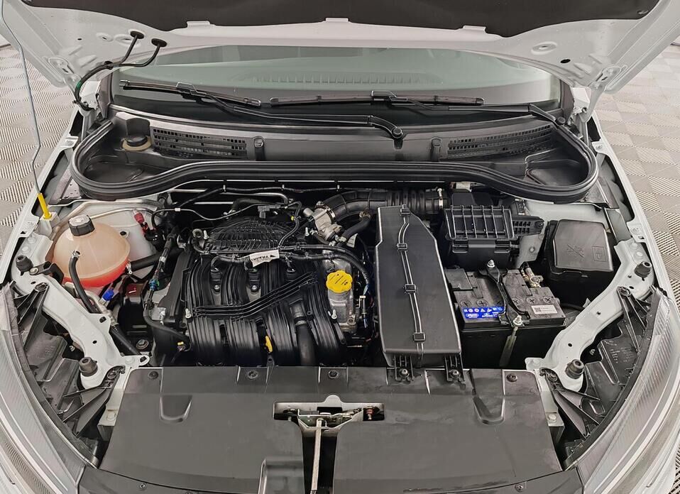 LADA (ВАЗ) Vesta 1.8 CVT (122 л.с.)
