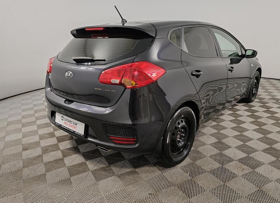 Kia Ceed 1.6 AT (130 л.с.)