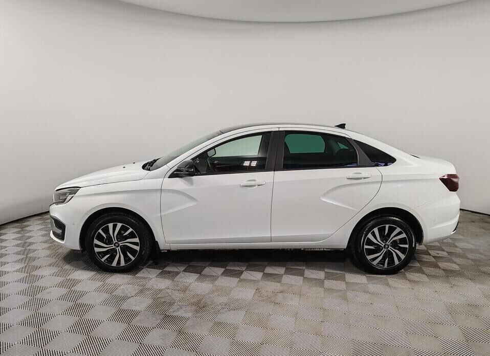 LADA (ВАЗ) Vesta 1.8 CVT (122 л.с.)