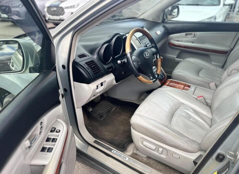 Lexus RX 330 3.3 AT (230 л.с.) 4WD