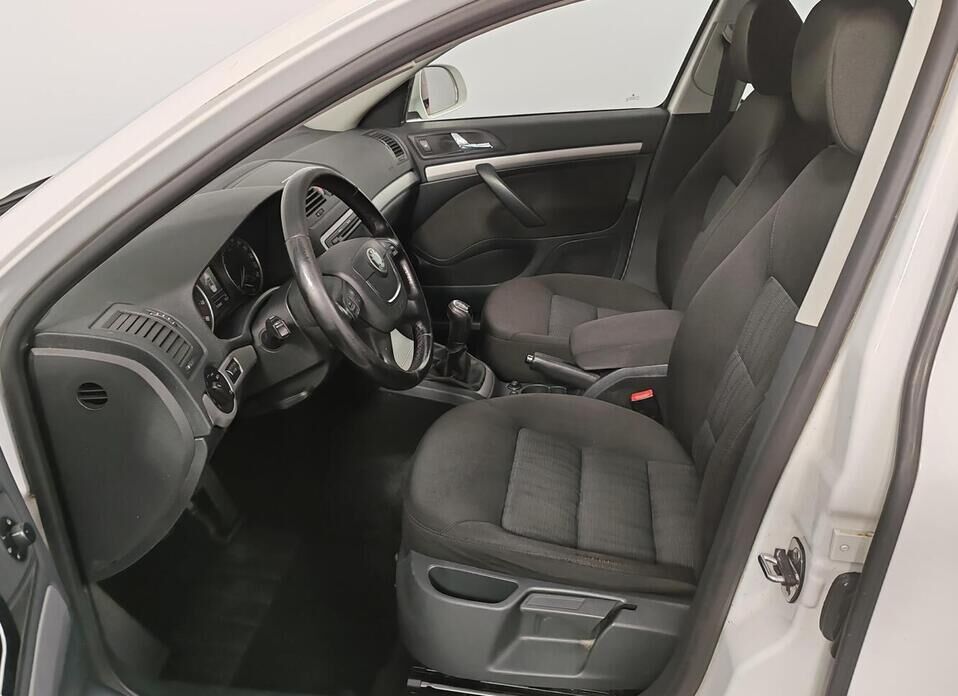 Skoda Octavia 1.8 MT (152 л.с.)