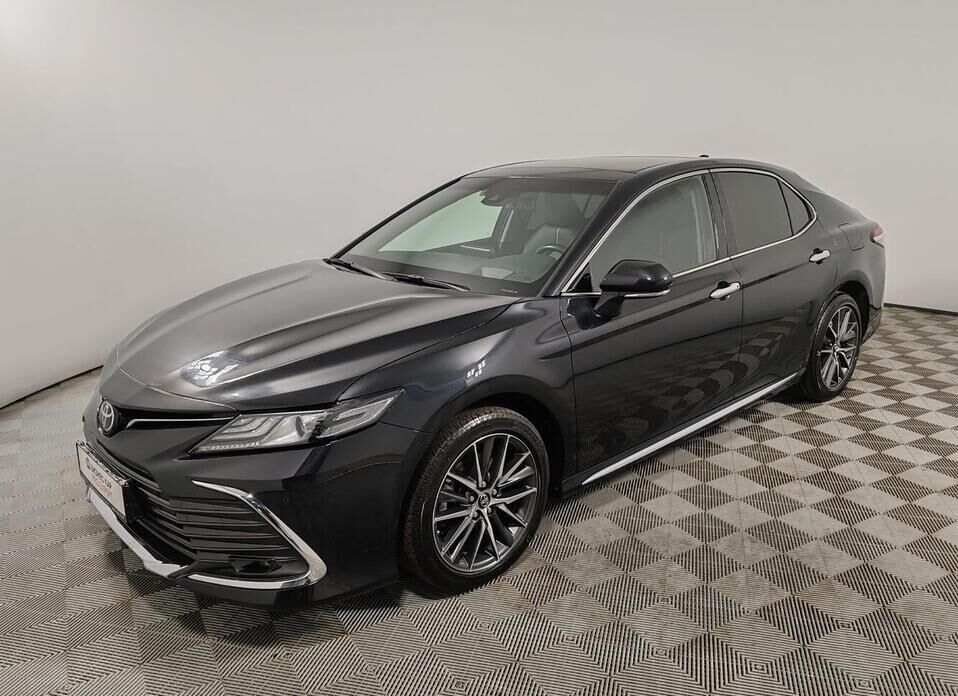 Toyota Camry 2.5 AT (206 л.с.)