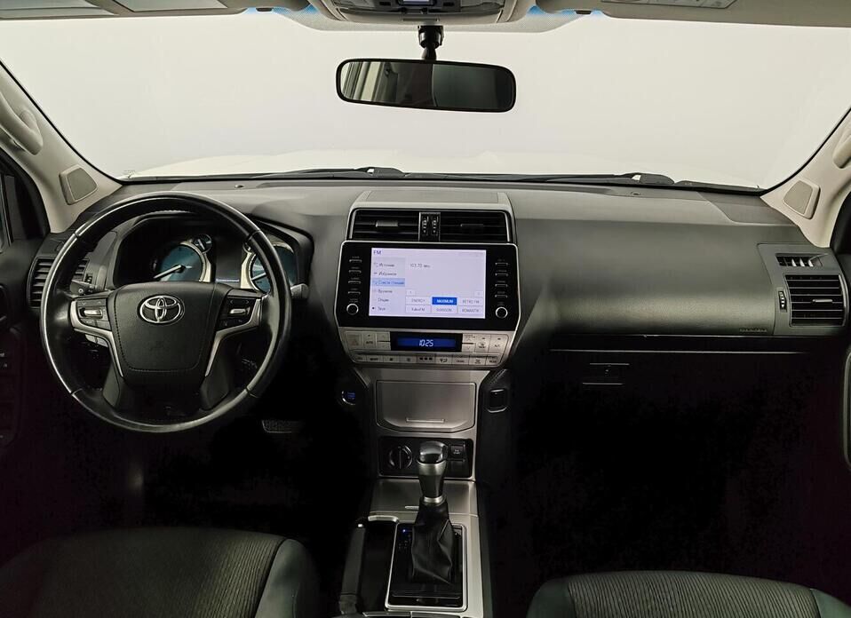 Toyota Land Cruiser Prado 2.8d AT (200 л.с.) 4WD