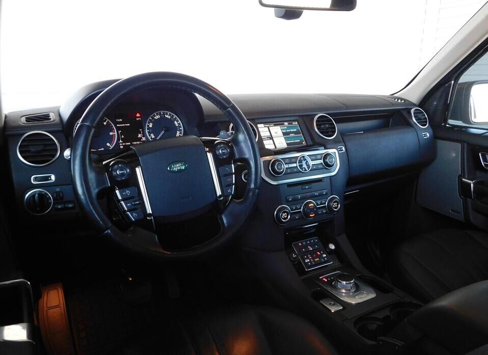 Land Rover Discovery 3.0d AT (211 л.с.) 4WD