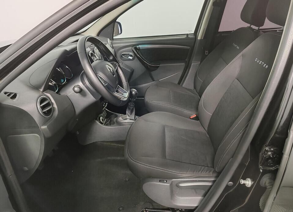 Renault Duster 1.6 MT (114 л.с.) 4WD