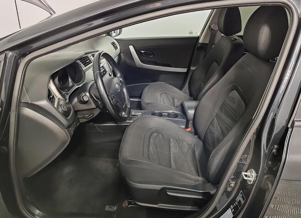 Kia Ceed 1.6 AT (130 л.с.)