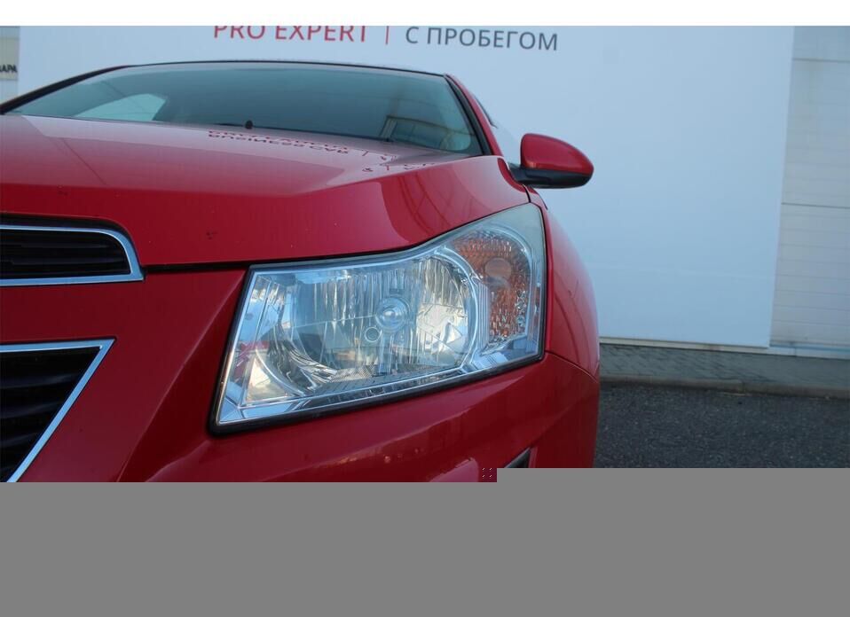 Chevrolet Cruze 1.6 AT (109 л.с.)