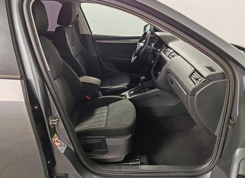 Skoda Octavia 1.4 AMT (150 л.с.)