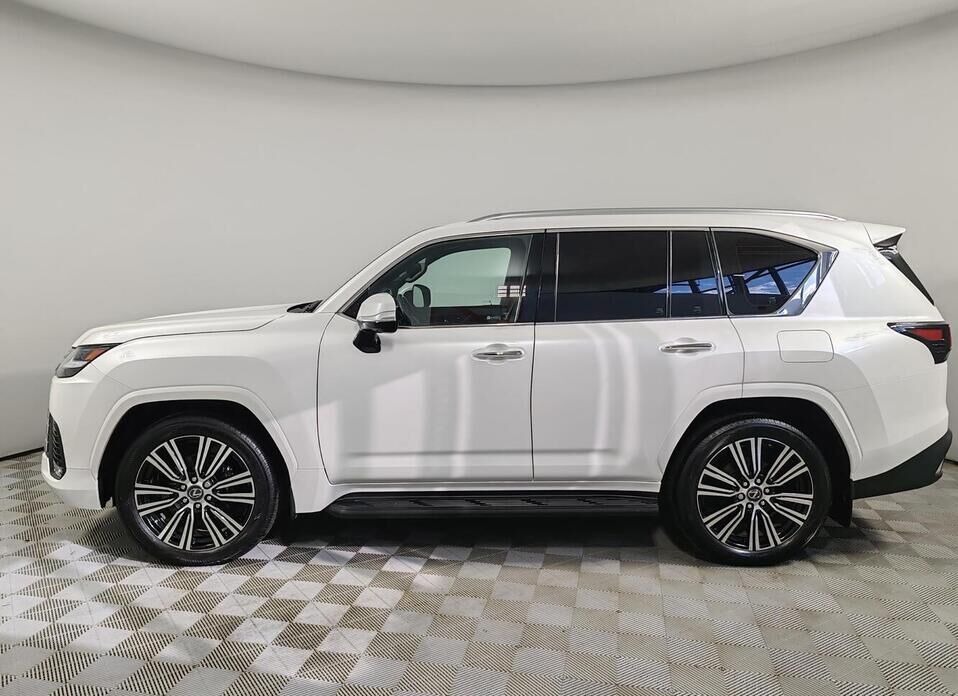 Lexus LX 600 3.5 AT (415 л.с.) 4WD
