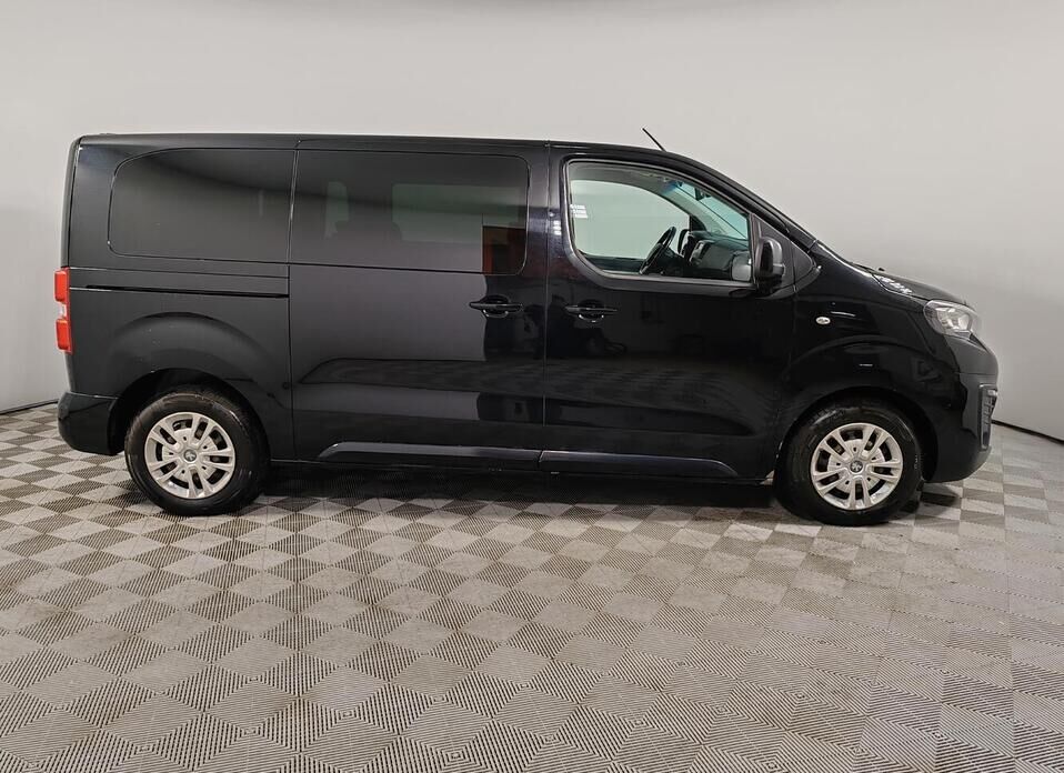 Peugeot Traveller 1.6d MT (115 л.с.)
