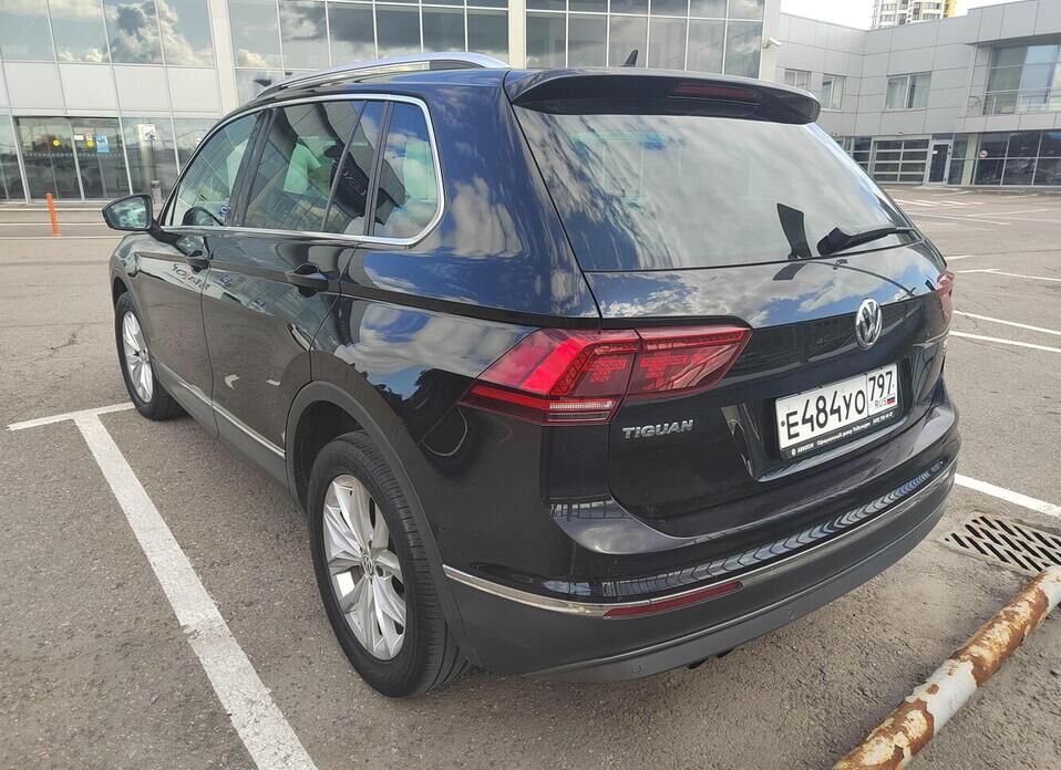 Volkswagen Tiguan 2.0d AMT (150 л.с.) 4WD