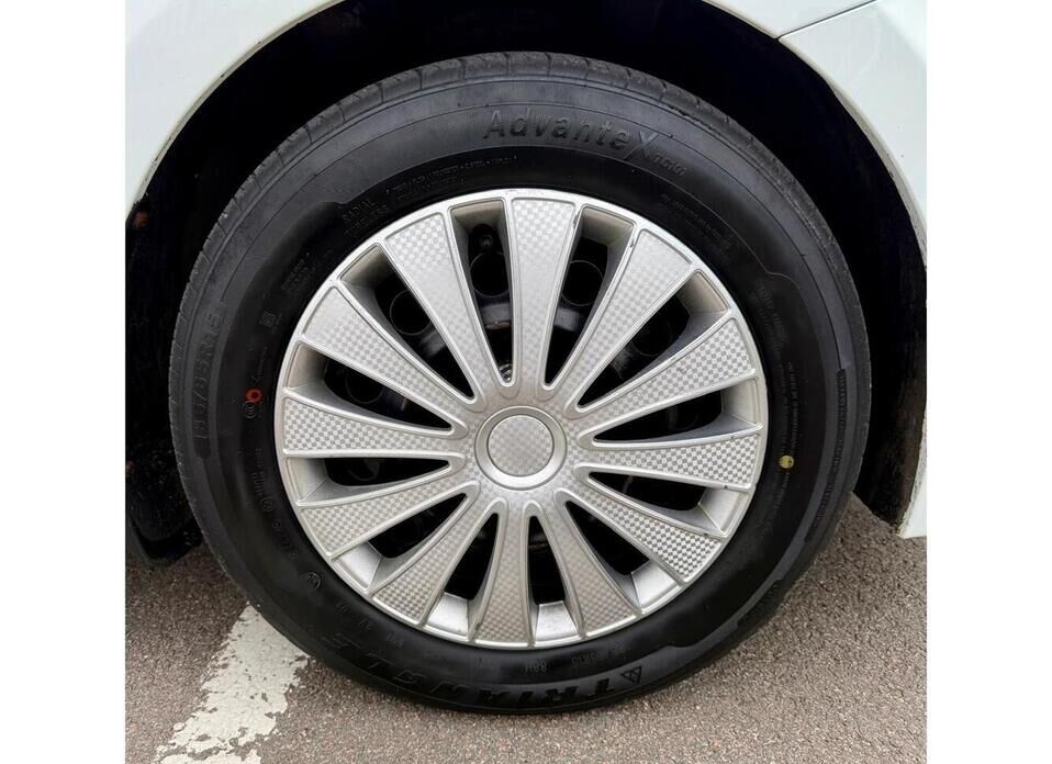 Hyundai Solaris 1.6 AT (123 л.с.)