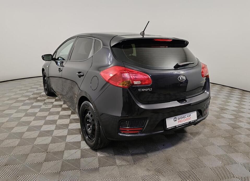 Kia Ceed 1.6 AT (130 л.с.)