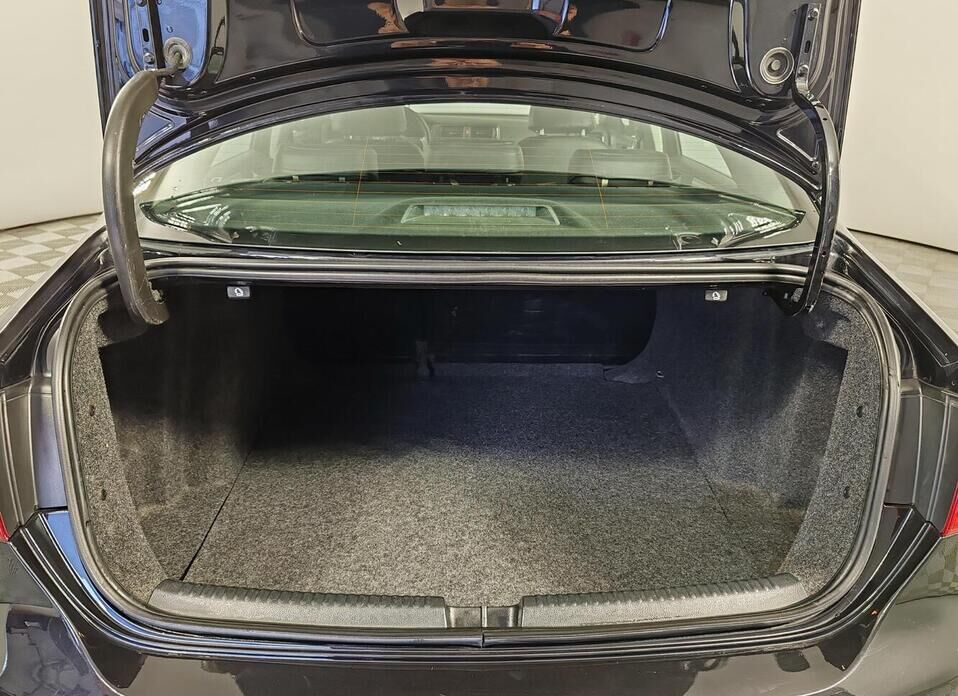 Volkswagen Jetta 1.4 MT (122 л.с.)