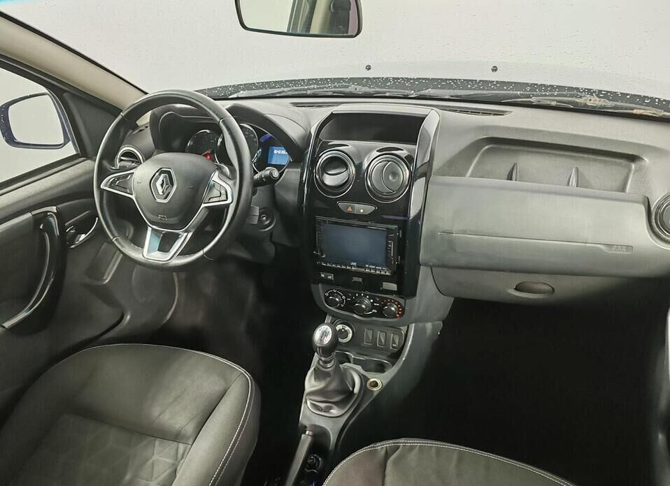 Renault Duster 1.6 MT (114 л.с.) 4WD