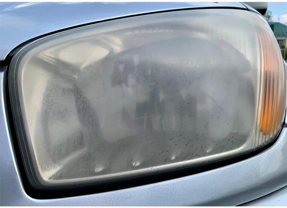 Toyota RAV4 2.0 AT (150 л.с.) 4WD