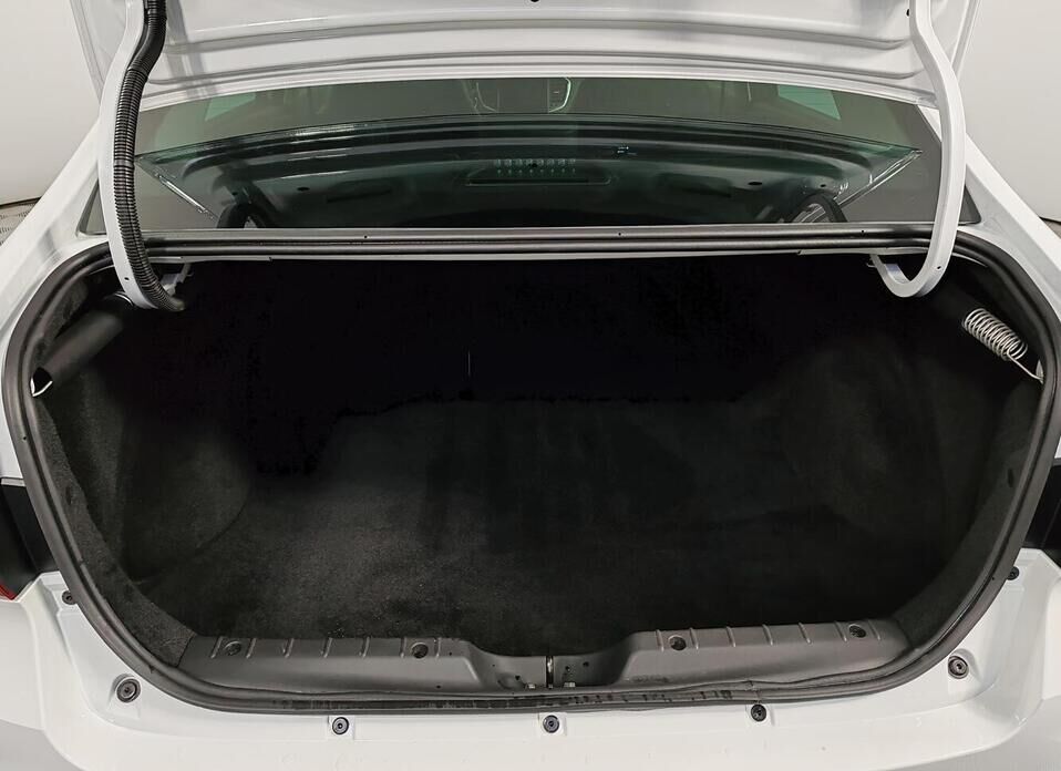 LADA (ВАЗ) Vesta 1.8 CVT (122 л.с.)