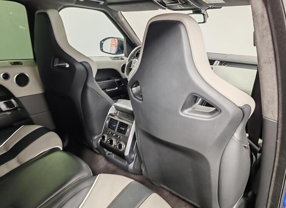 Land Rover Range Rover Sport SVR 5.0 AT (550 л.с.) 4WD
