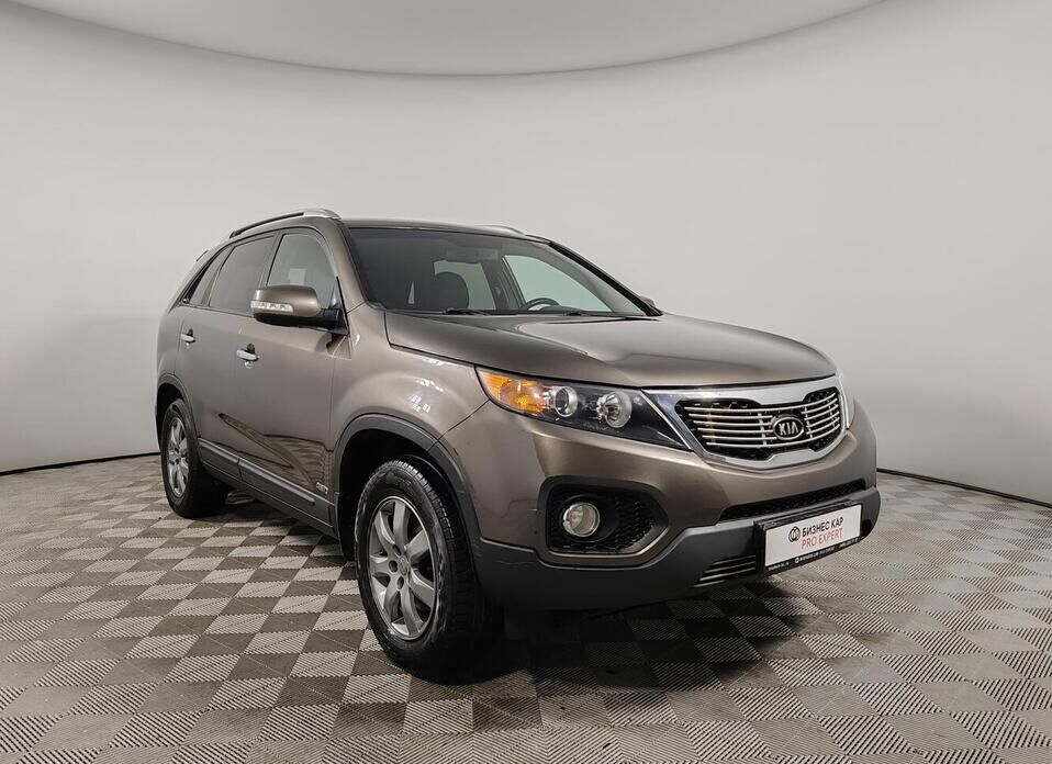 Kia Sorento 2.4 AT (175 л.с.) 4WD