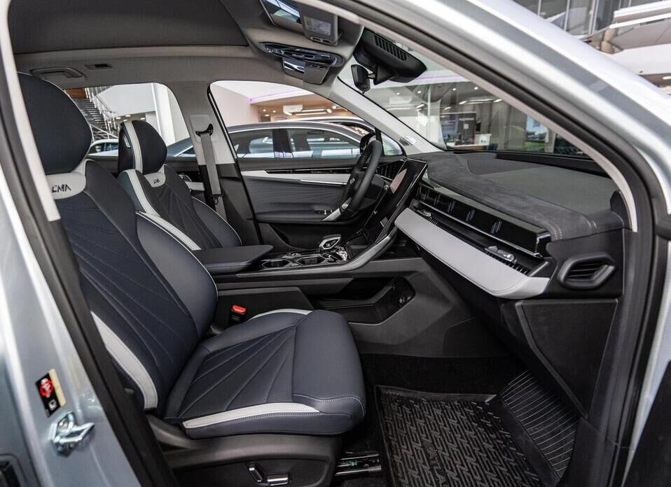 Geely Atlas 2.0 AT (200 л.с.) 4WD