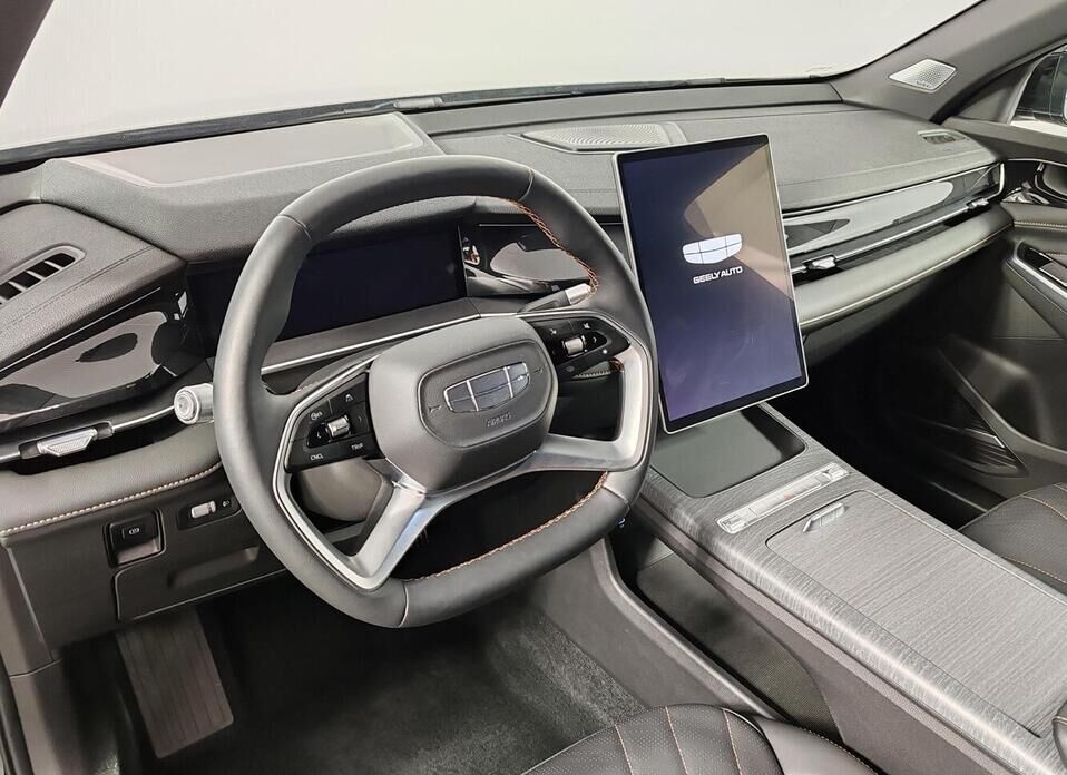 Geely Preface 2.0 AMT (200 л.с.)