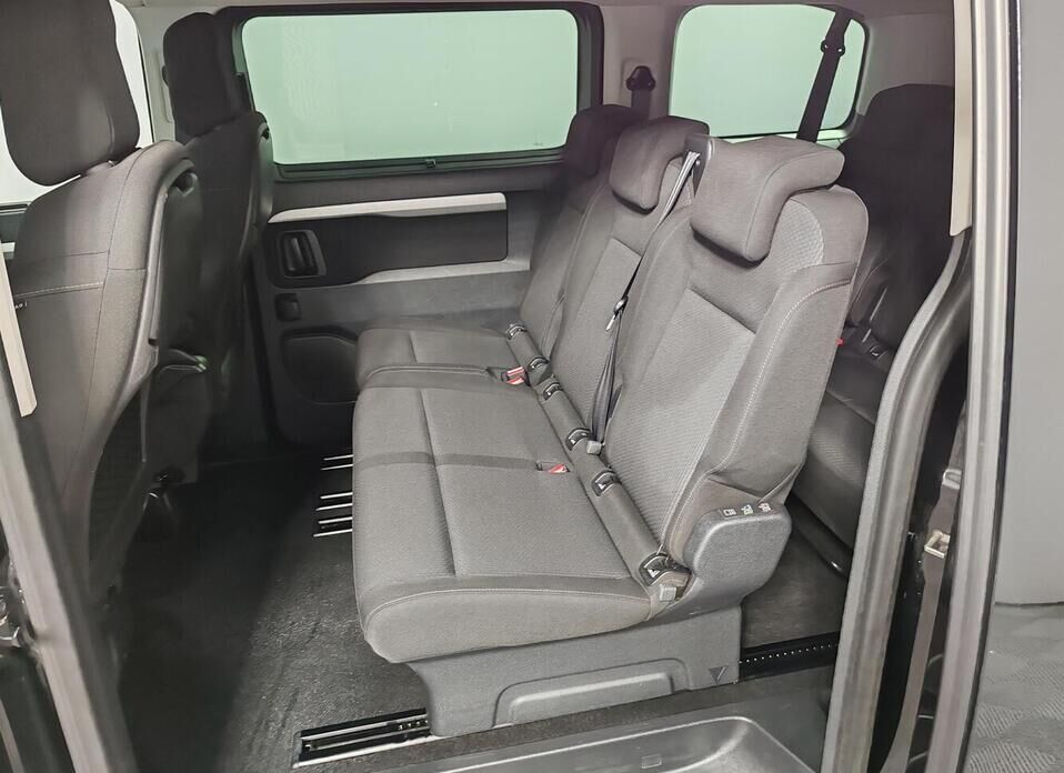 Peugeot Traveller 1.6d MT (115 л.с.)