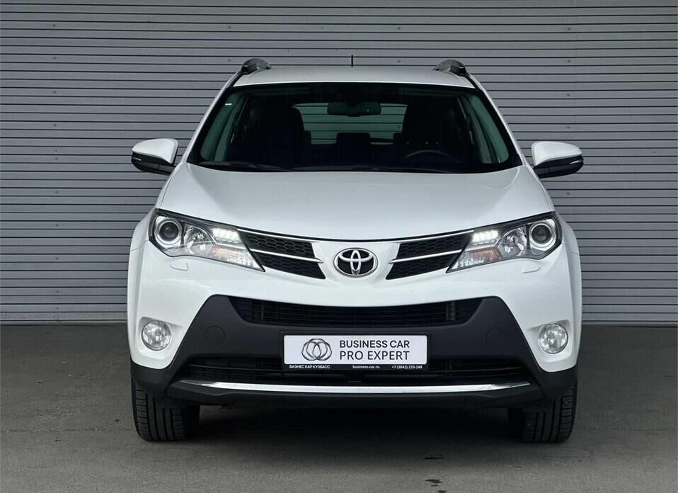 Toyota RAV4 2.2d AT (149 л.с.) 4WD
