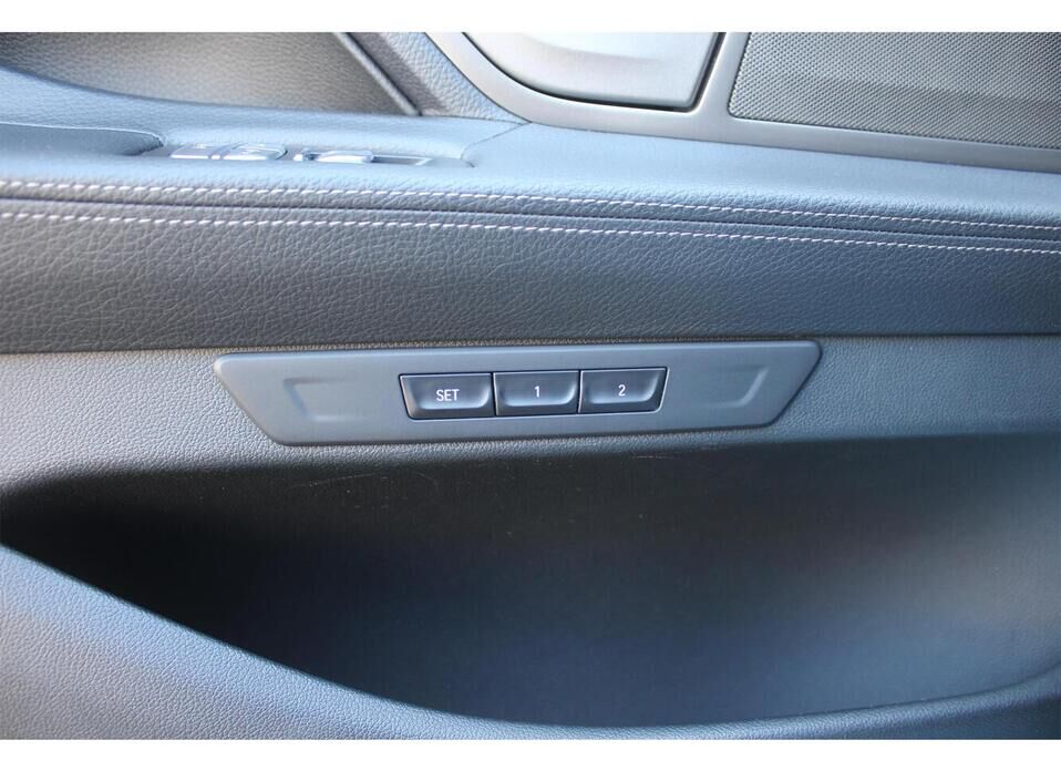 BMW 7 серии 730Ld xDrive 3.0d AT (249 л.с.) 4WD