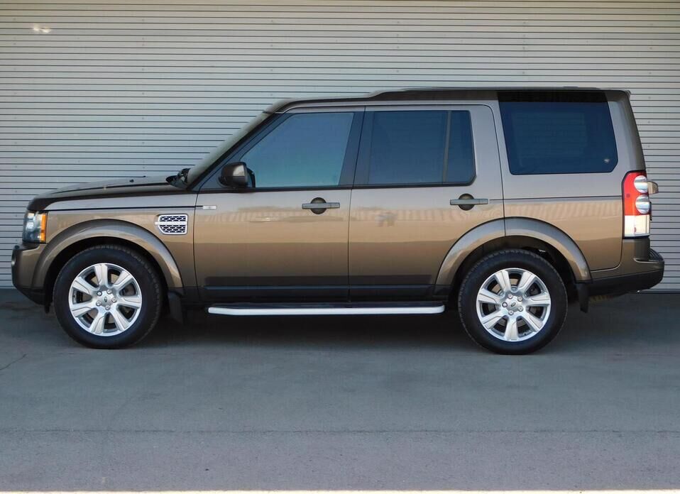 Land Rover Discovery 3.0d AT (211 л.с.) 4WD