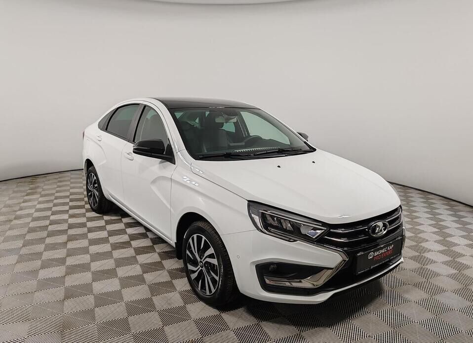 LADA (ВАЗ) Vesta 1.8 CVT (122 л.с.)