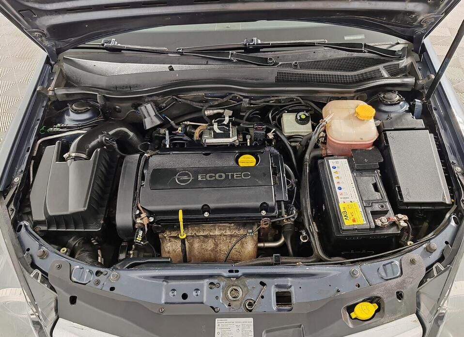 Opel Astra 1.8 AT (140 л.с.)