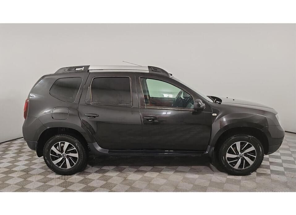 Renault Duster 1.6 MT (114 л.с.) 4WD